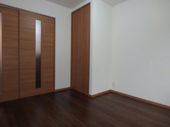 ホワイトハウス西宮の画像