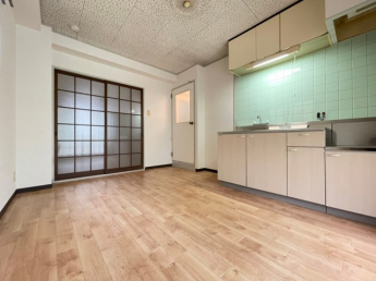 【居間・リビング】