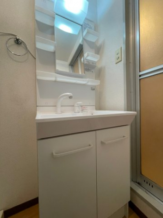 【洗面所】