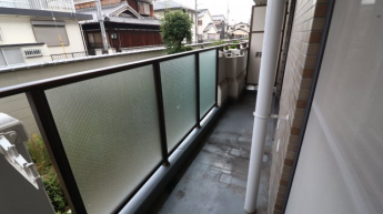 【バルコニー】