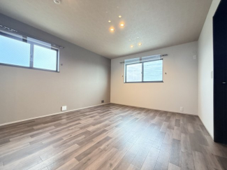 【居間・リビング】