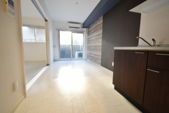 【居間・リビング】