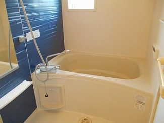 日々の疲れを癒すお風呂付です