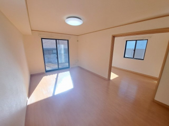 【居間・リビング】