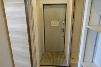 【玄関】