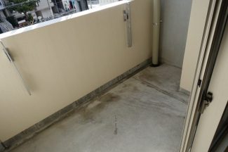 【バルコニー】