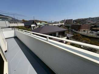 バルコニー付きです