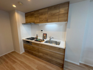 コンパクトなキッチンで掃除もラクラク♪