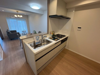 コンパクトなキッチンで掃除もラクラク