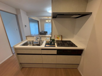 キッチンでお料理をお楽しみください