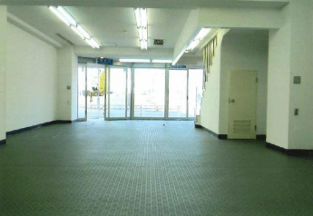 １Ｆ店舗　１Ｆ：８３．１㎡