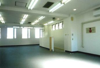 ２Ｆ店舗　２Ｆ：９７．３６㎡（２キッチン）