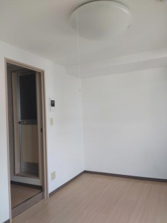 神戸市中央区二宮町４丁目のマンションの画像