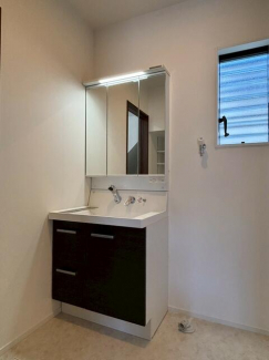 松山市東垣生町の中古一戸建ての画像