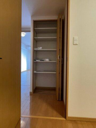 廊下にある収納です