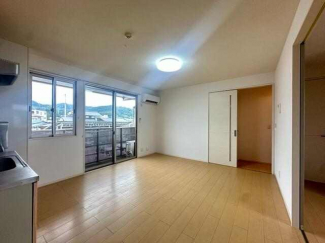 新居浜市新田町２丁目のアパートの画像