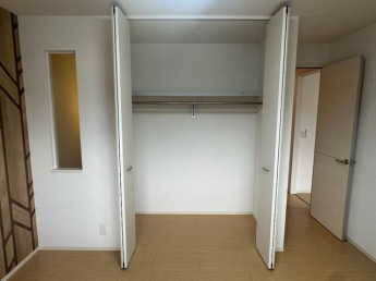 新居浜市新田町２丁目のアパートの画像