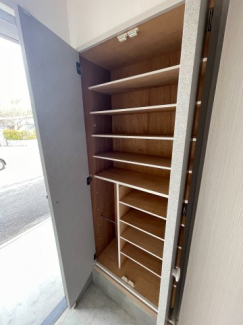 たくさん入るので玄関がスッキリします！