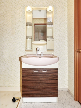 洗髪洗面化粧台