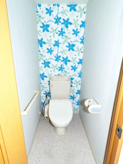 温水洗浄便座は残置物です