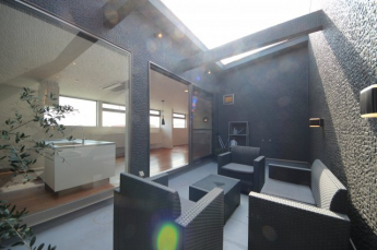 バルコニー別角度、リビングから直接行き来できます