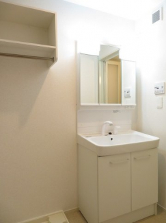 【洗面所】