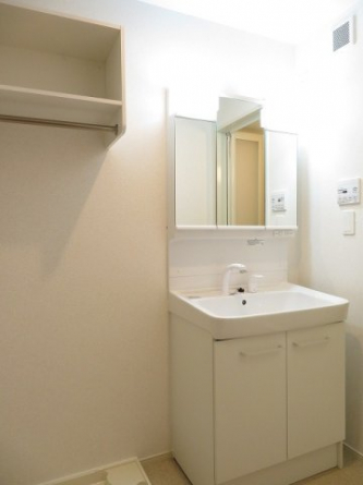 【洗面所】