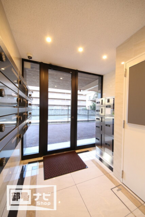 【エントランス】