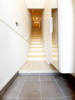 【玄関】