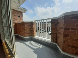 【バルコニー】