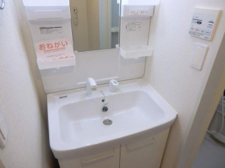 【洗面所】