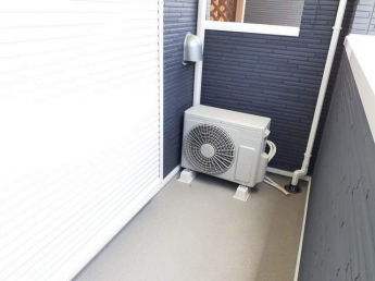 【バルコニー】