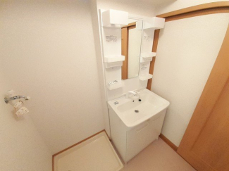 【洗面所】