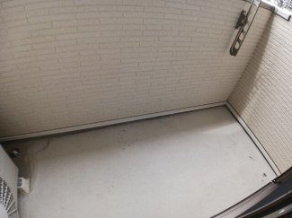 【バルコニー】