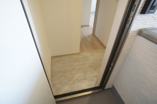 【玄関】