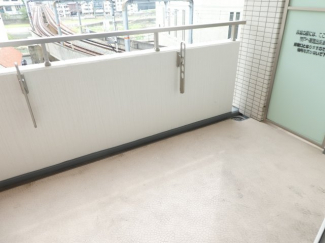 【バルコニー】