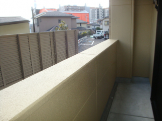 【バルコニー】