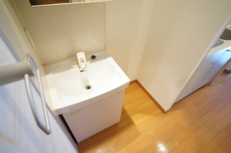 【洗面所】