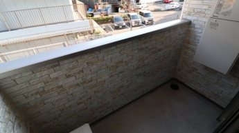 【バルコニー】