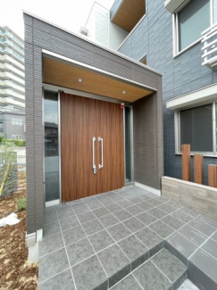 【エントランス】