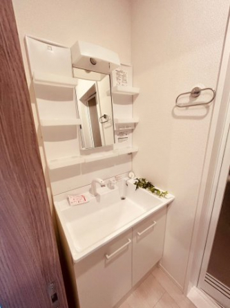 【洗面所】