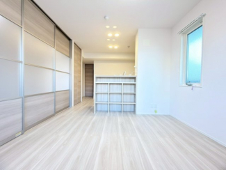 【居間・リビング】