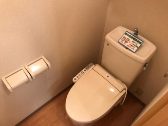 シャワー付トイレ