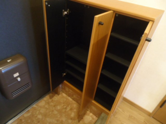 下駄箱は可動棚