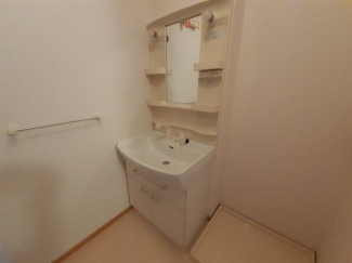 広い洗面スペース