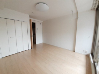 ゆったり過ごせるリビングです