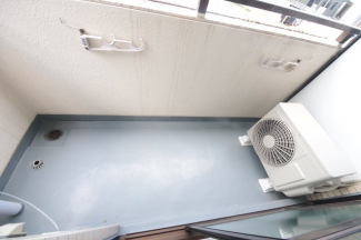 広々としたバルコニーです