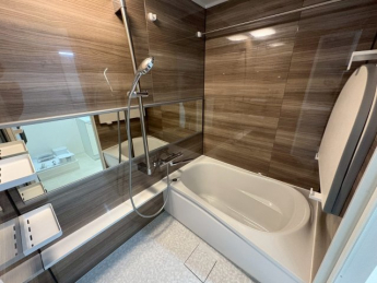 ゆったり過ごせるお風呂です