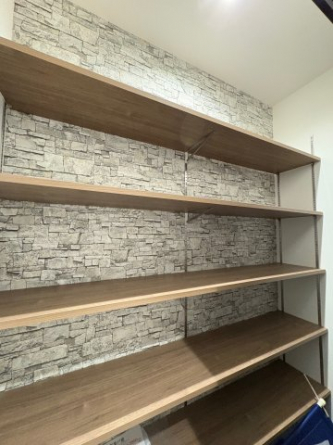 広々おしゃれなシュークローゼット