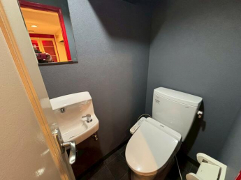 神戸市中央区中山手通２丁目の店舗一部の画像